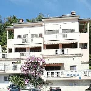 Ana Appartamento Abbazia