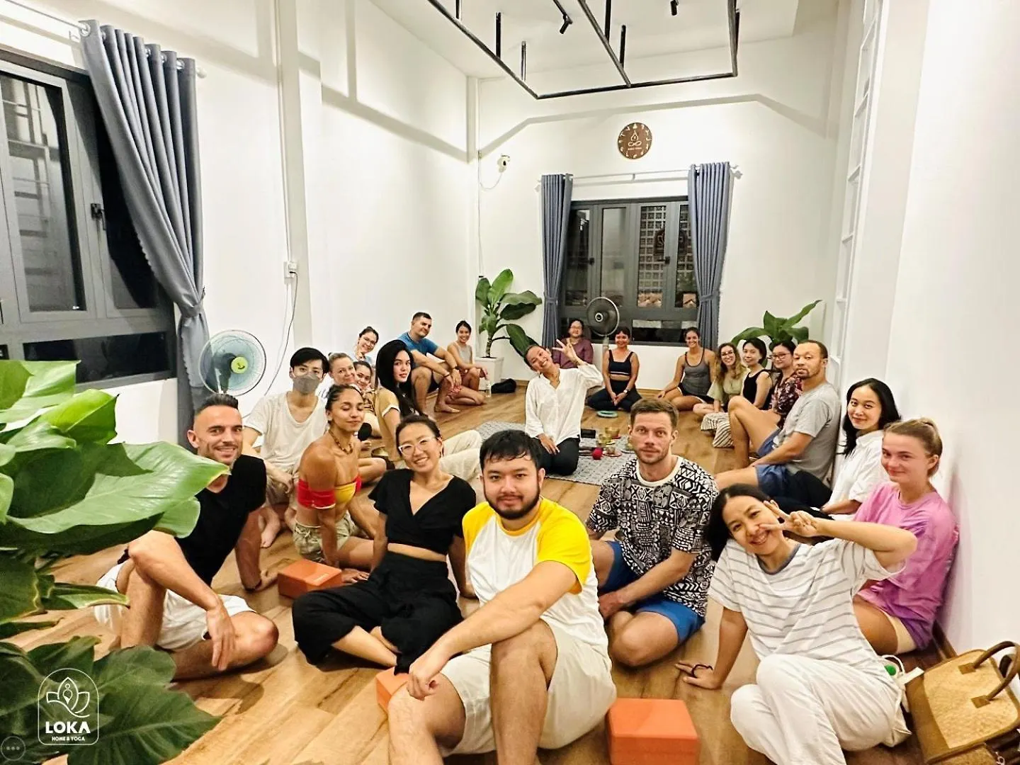 Loka Home & Yoga Da Nang 0*,